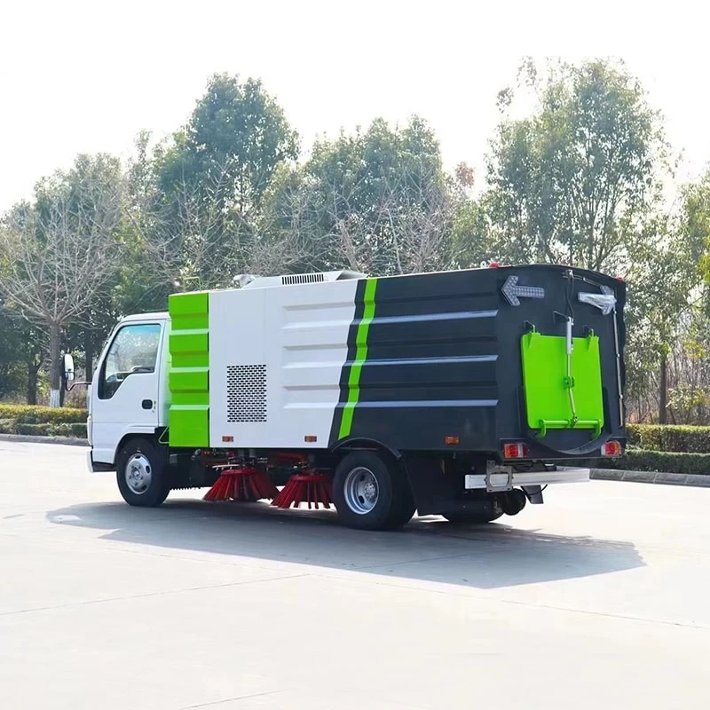 ISUZU 5000Liters Vacuum Road Sweeper Cleaning Truck Oblique Front View 