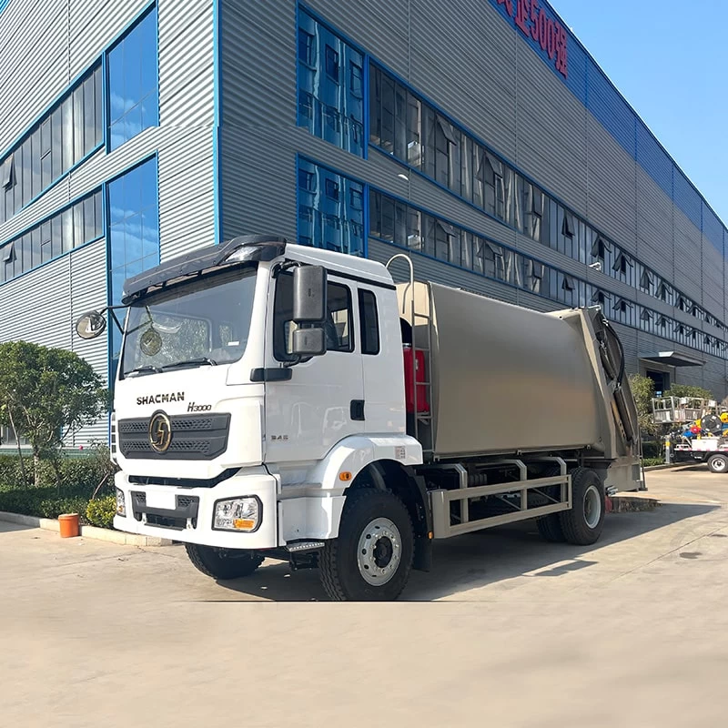 Customized SHACMAN 12 CBM 14 CBM Campactor Garbage Truck Oblique Front View
