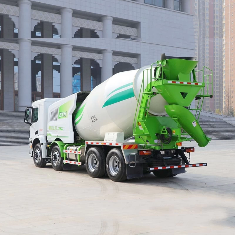 Shacman 8CBM Concrete Mixer Truck 8x4 Concrete Pump Truck Oblique Back Plot 
