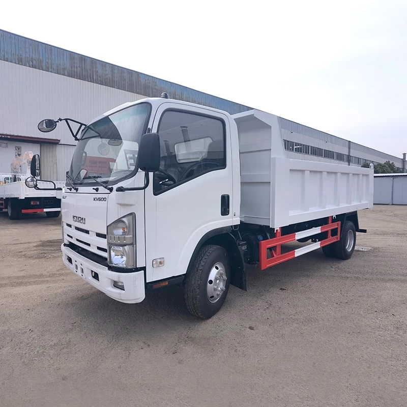 Good quality new or used 4*2 mining isuzu dump truck Oblique Front View   
