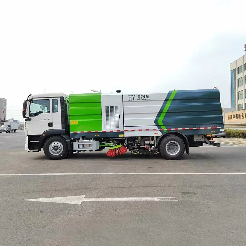 SINOTRUK 4*2 new or used road sweeper truck price Front Side View
