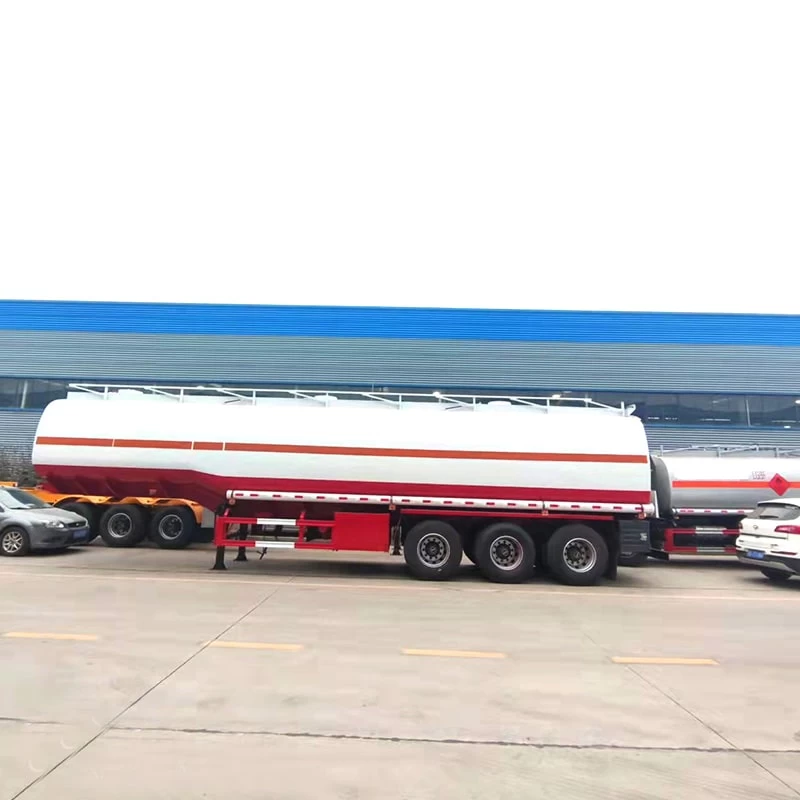 New or Used 3 Axle 40000 Liters Fuel Oil Transport Tanker  Front Side View
