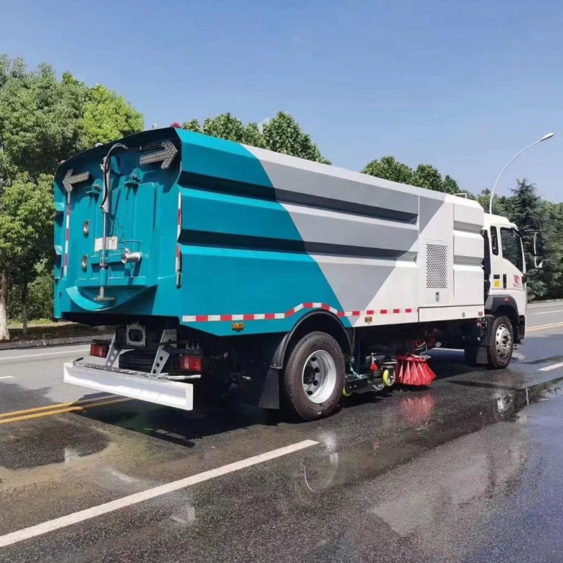 SINOTRUK 4*2 high pressure used or new road sweeper truck Oblique Back Plot
