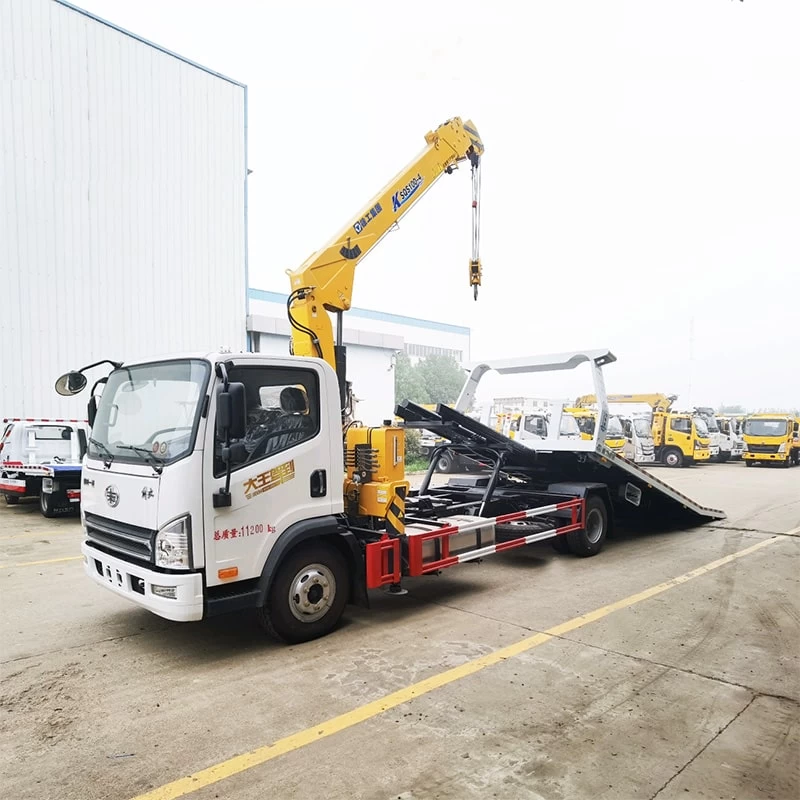 Faw 4x2 5ton road wreckers tow platform trucks with crane Oblique Front View