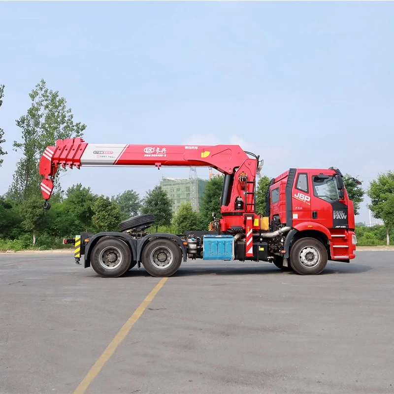 FAW 16 tons telescopic boom truck mounted crane Front Side View 