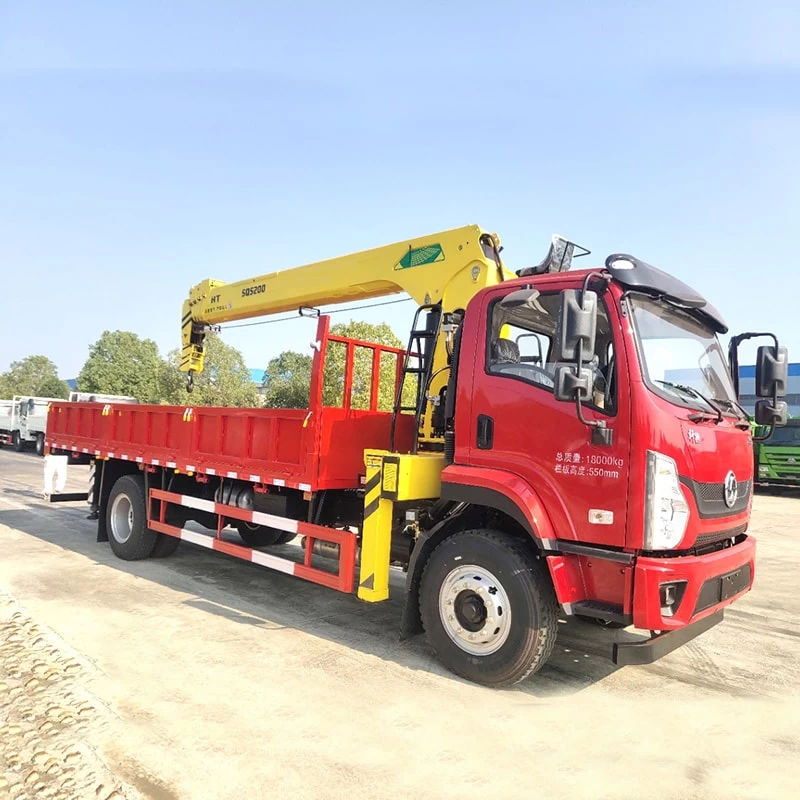 Shacman 4x2 Cargo Crane Truck 8 Ton Truck Mounted Crane Oblique Front View
