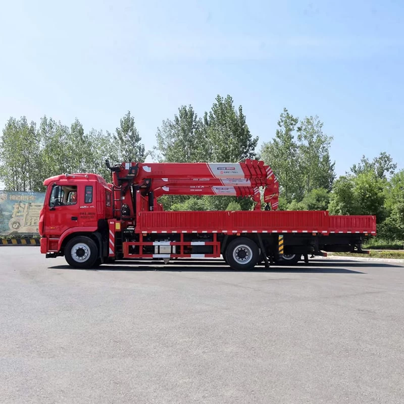 JAC 15 ton 8*4 telescopic boom truck mounted crane Front Side View