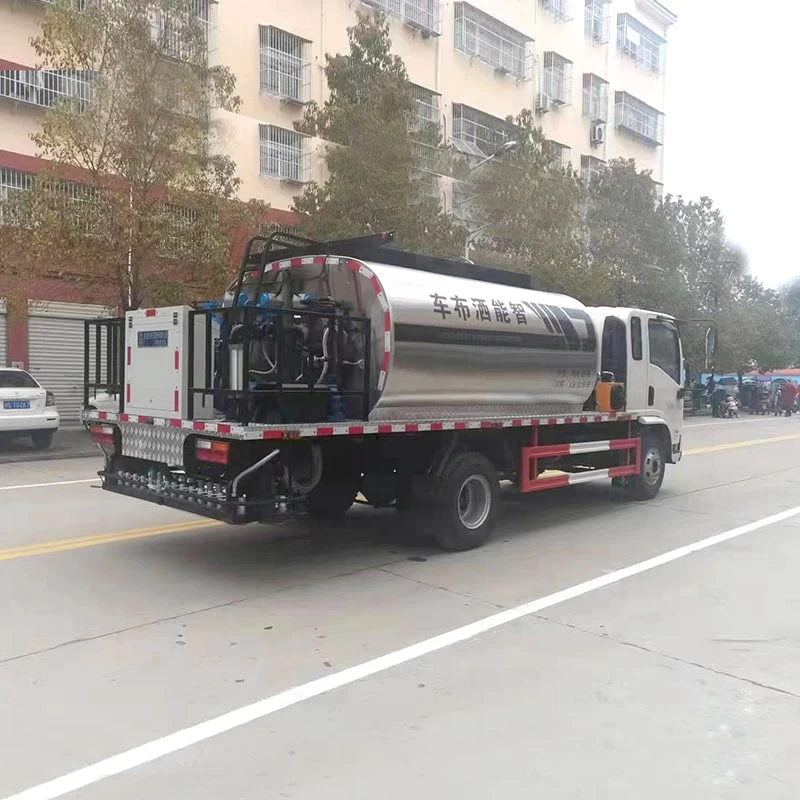 SHACMAN 8CBM 4*2 automatic asphalt distribution truck Oblique Back Plot
