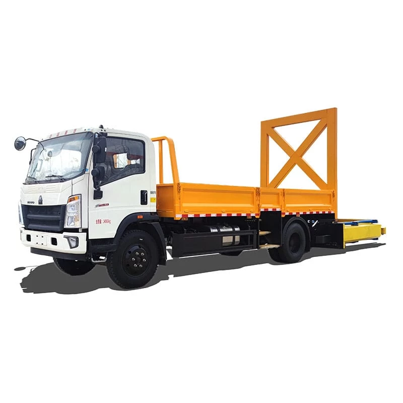 HOWO hot sell 100K 4*2 car anti-collision buffer truck Thumbnail