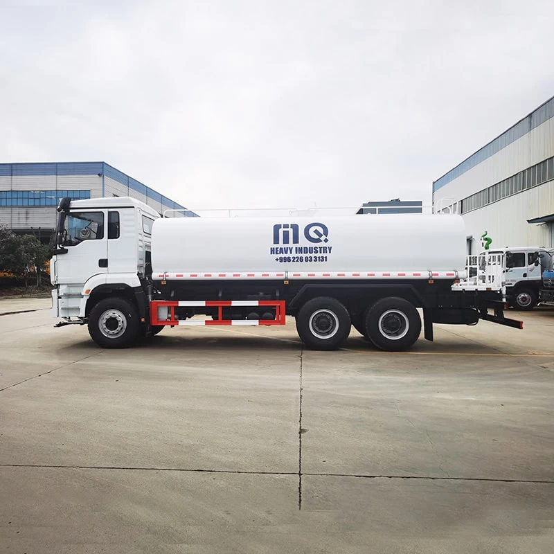 SHACMAN 6 * 4 water tank truck stainless steel water tank Front Side View