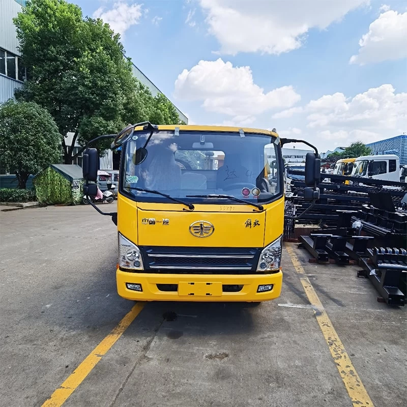 Faw 5 6 tons wrecker tow truck Front View