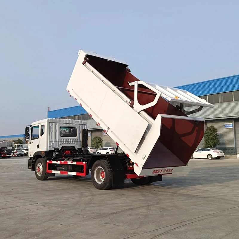 Dongfeng 4*2 compression docking refuse collector Oblique Back Plot
