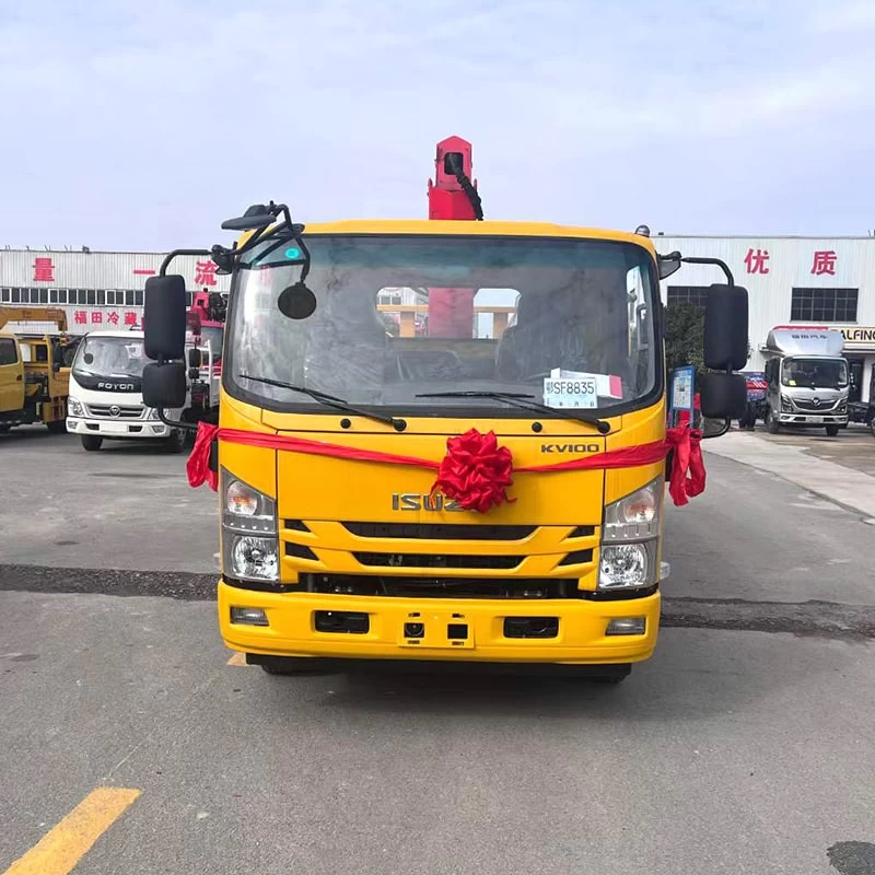 Japan Brand Isuzu 3 Ton 5 Ton 10 Ton Truck Mounted Crane
Front View