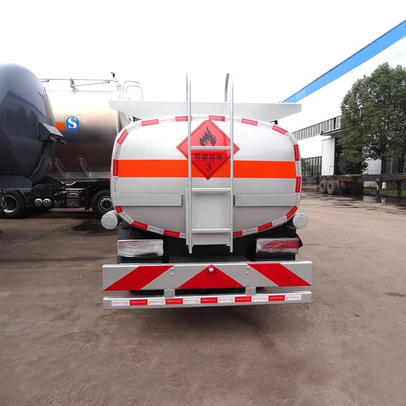 JAC 4*2 new or used 8000 liters l fuel bowser tank truck Back Image