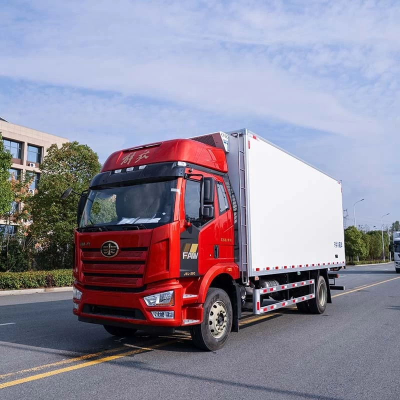 Faw cheap price 4x2 10 ton refrigerated truck Oblique Front View