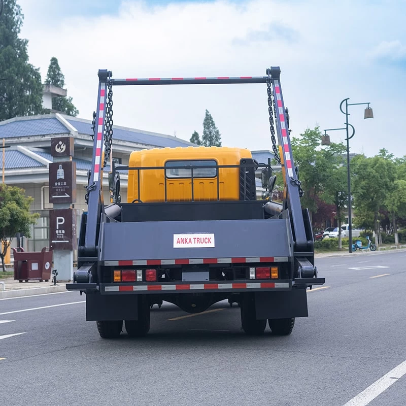 Sinotruk 7CBM skip loader swing arm waste garbage truck Back Image