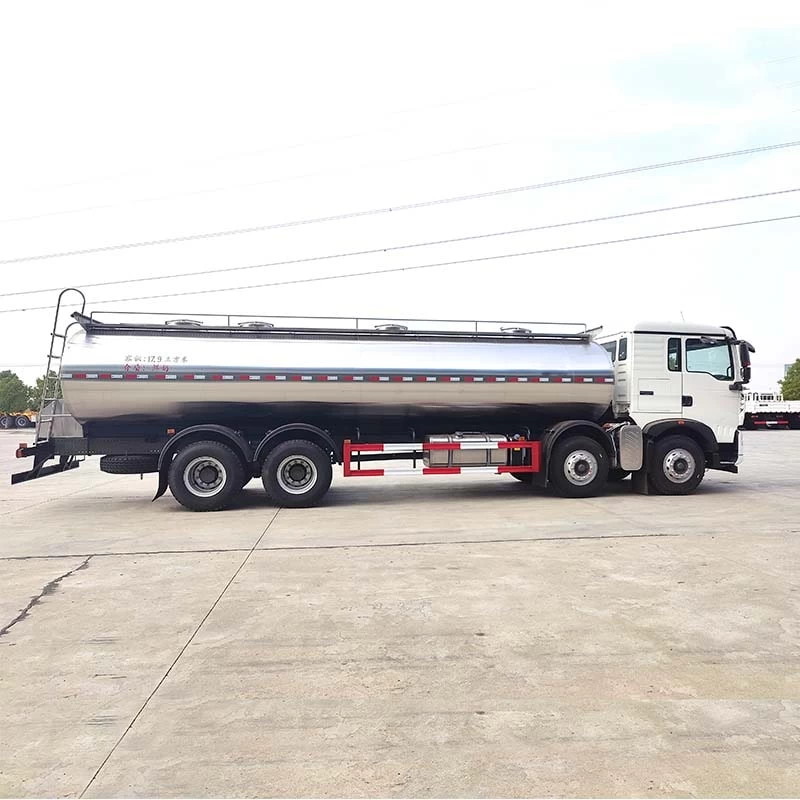 HOWO 8*4 22000L stainless steel liquid water milk tank truck Front Side View
