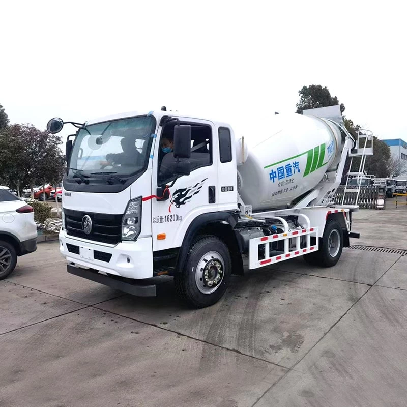 HOWO 4*2 4 cbm small concrete mixer truck Oblique Front View 