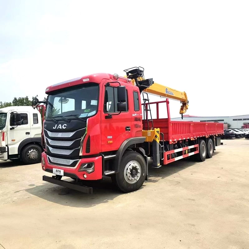 JAC 6*4 cargo truck 10tons straight mounted crane truck Oblique Front View
