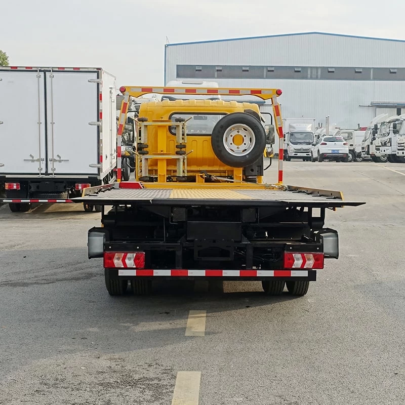 JAC 4*2 light duty 3 ton wrecker body tow trucks wreckers Back Image
