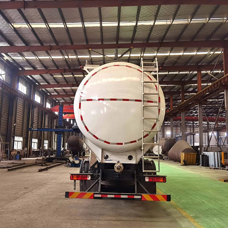 HOWO 28cbm corn Petroleum resin granule transport truck Back Image