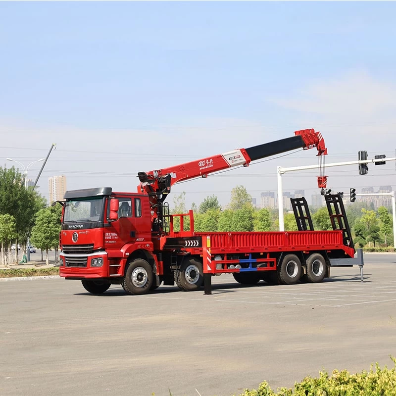 SHACMAN 8x4 14 16 tons truck mounted telescopic crane Oblique Front View