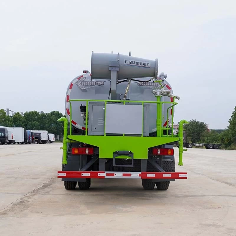 DongFeng 13000 liters water tanker truck Back Image