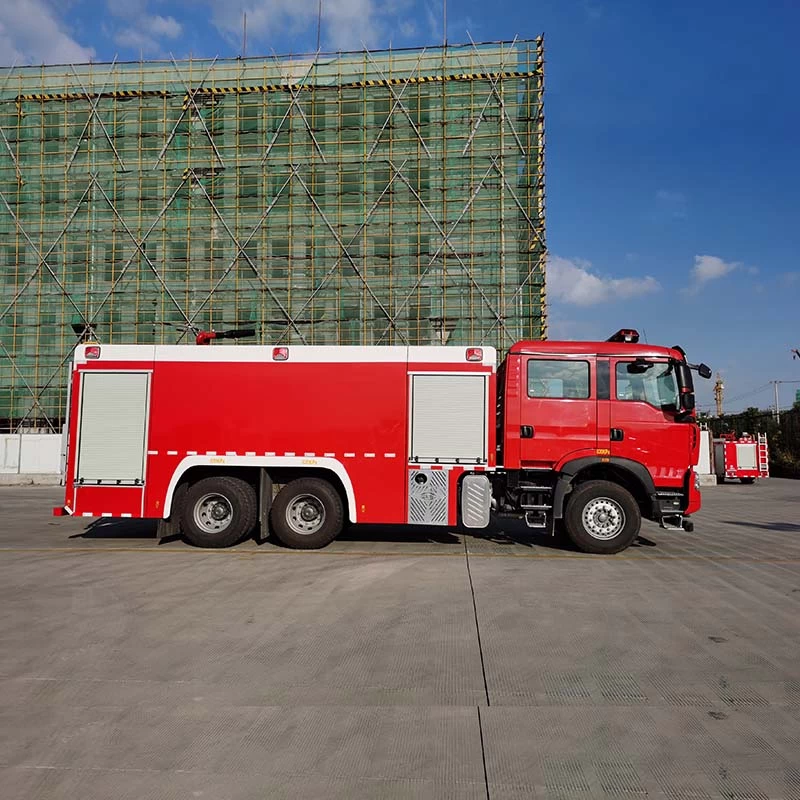 Howo 6x4 15ton Water Tank fire fighting truck Front Side View