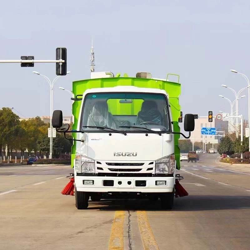 ISUZU 5000Liters Vacuum Road Sweeper Cleaning Truck Front View