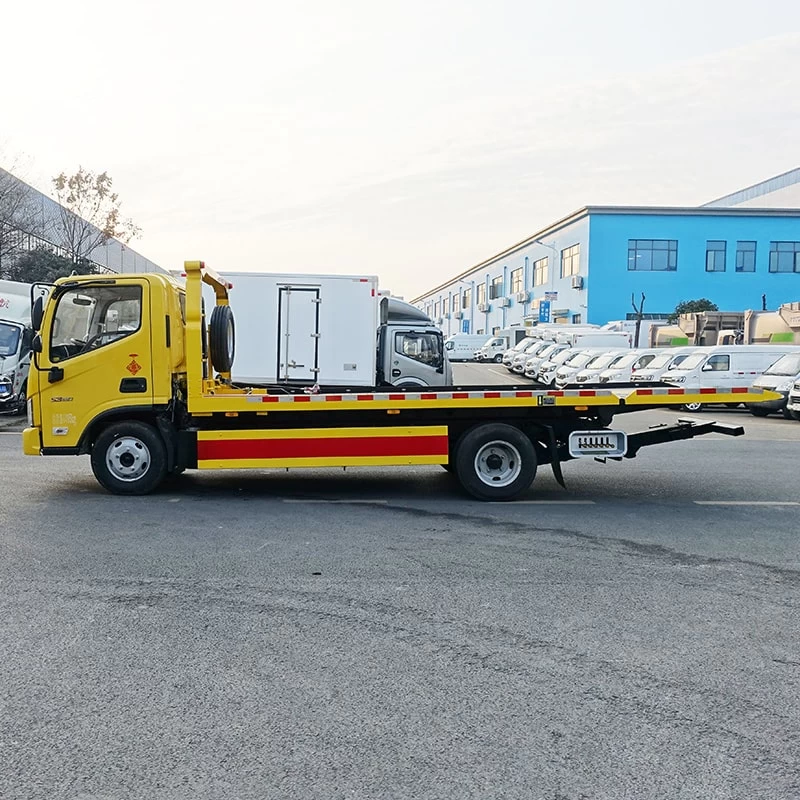 China brand foton 4*2 recovery truck tow truck wreckers Front Side View
