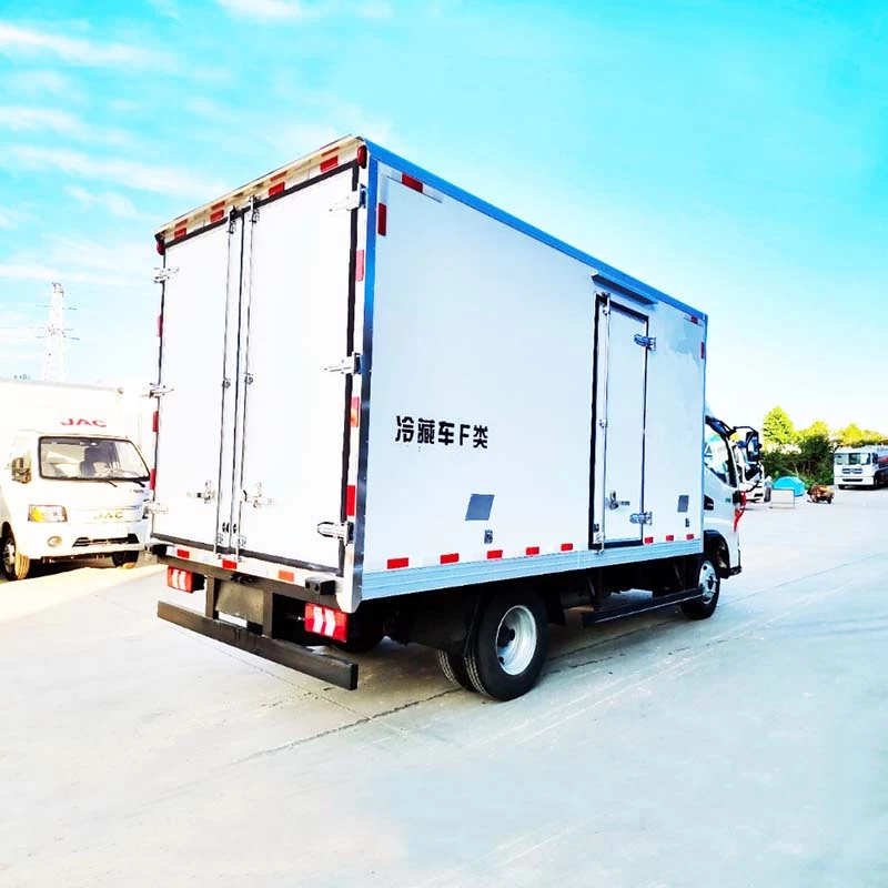 JAC 4x2 small refrigerator truck Oblique Back Plot