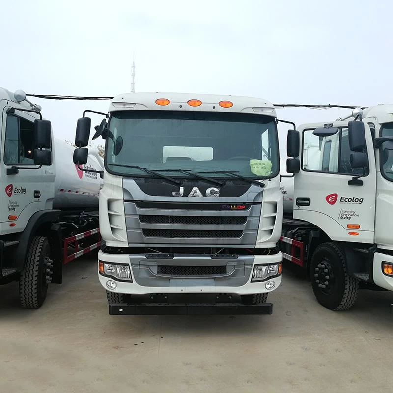 JAC 6x4 22CBM Vacuum Pump Suction Tnaker Truck for Sale Front View
