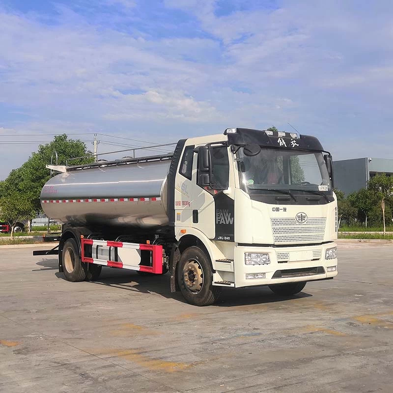 FAW 13000 liters milk transport truck Oblique Front View  