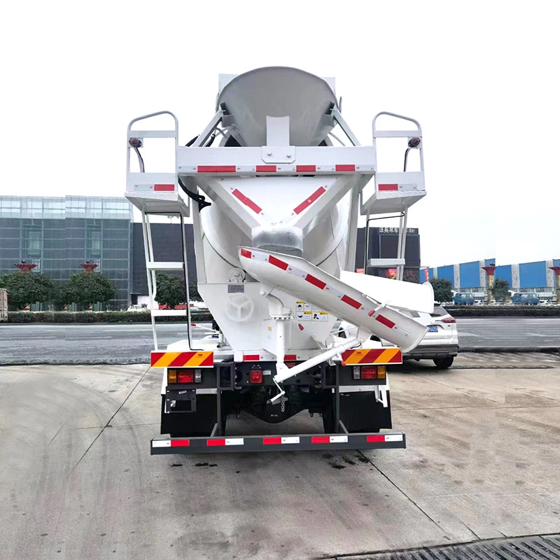 HOWO 4*2 4 cbm small concrete mixer truck Back Image