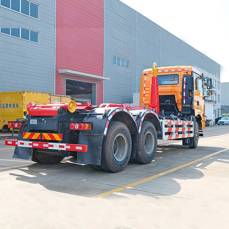 Shacman Heavy 6x4 18CBM Hook Lift Garbage Truck Oblique Back Plot