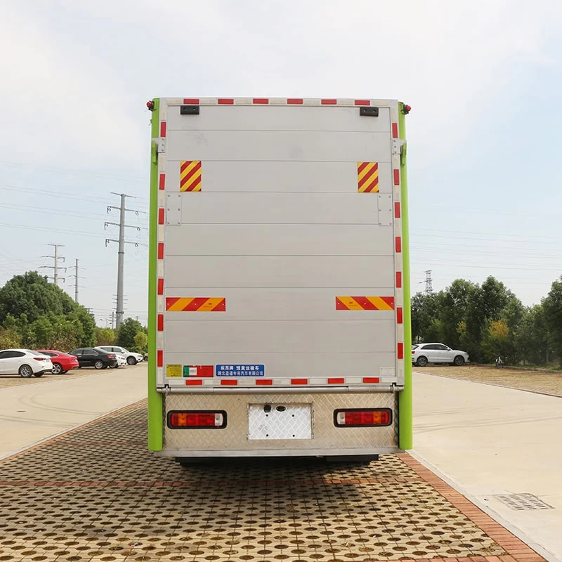 FAW 8*4 animal poultry chicken pig transport truck Back Image