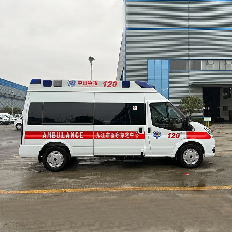 Ford 4*2 Emergency Monitoring ward-type ambulance Front Side View