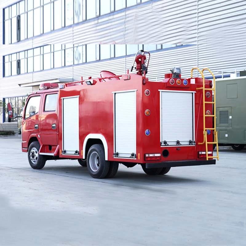 DongFeng 4x2 2000 Liters Fire Fighting Truck Oblique Back Plot
