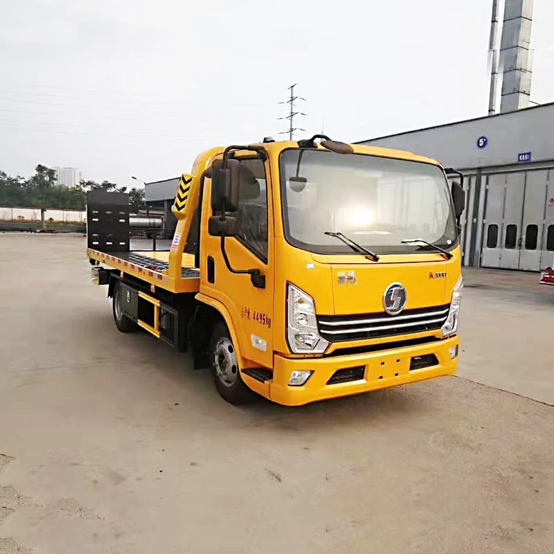 Shacman 4Ton Road Wrecker Towing Truck With Crane Oblique Front View