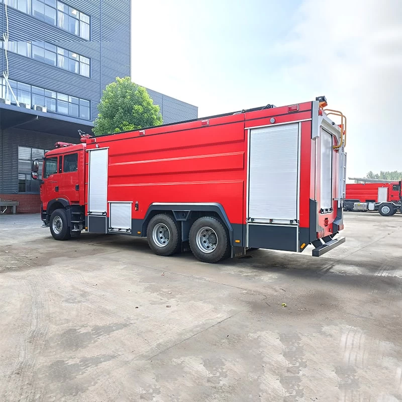 New or Used Howo 16000L 6 x 4 Fire Rescue Fighting Truck Oblique Back Plot
