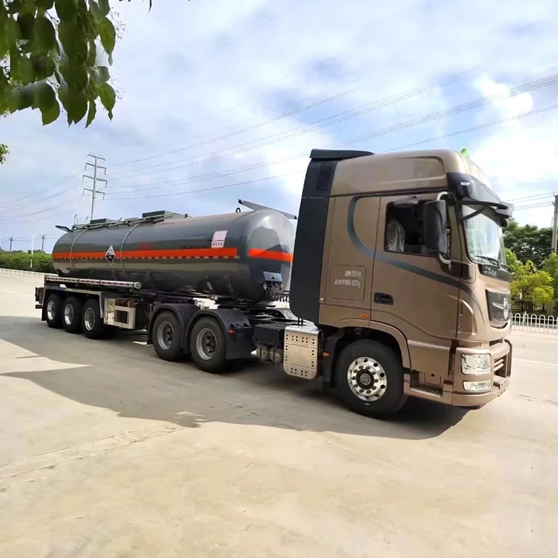26000L Crude Oil Gasoline Petrol Diesel Tanker Semi Trailer Oblique Front View