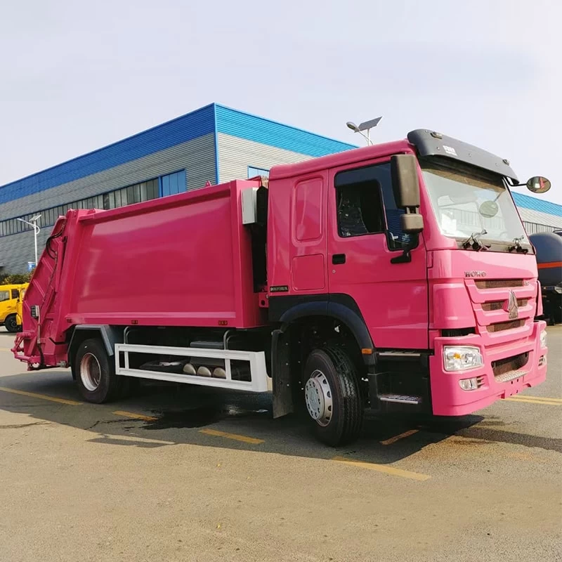 Sinotruck 14 CBM 4 x 2 Compressed Rubbish Truck Price Oblique Front View