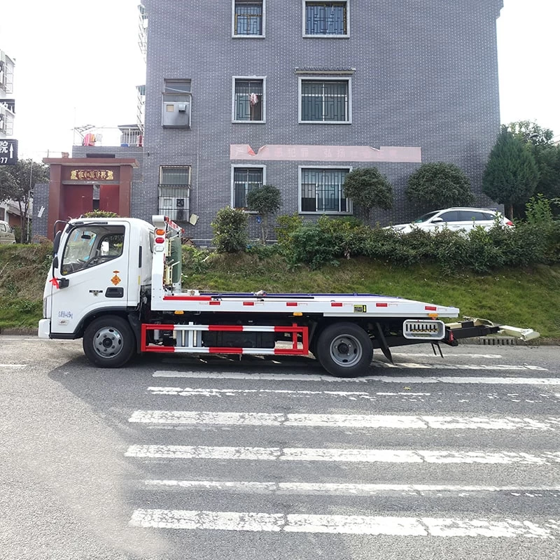 Foton 4x2 hydraulic wrecker tow road recovery truck Front Side View