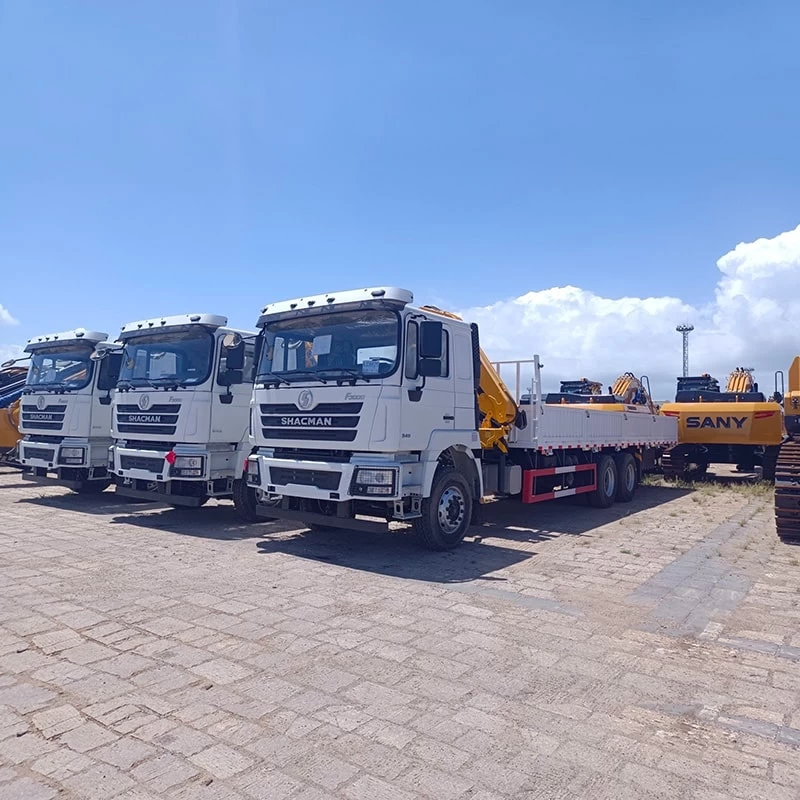 China Factory Shacman 12 tons Hydraulic Mobile Truck Crane
Oblique Front View