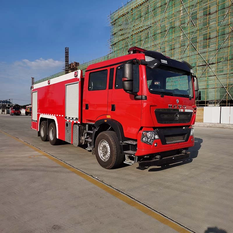 Howo 6x4 15ton Water Tank fire fighting truck Oblique Front View