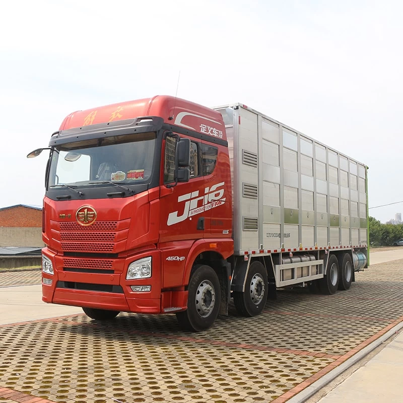FAW 8*4 animal poultry chicken pig transport truck Oblique Front View