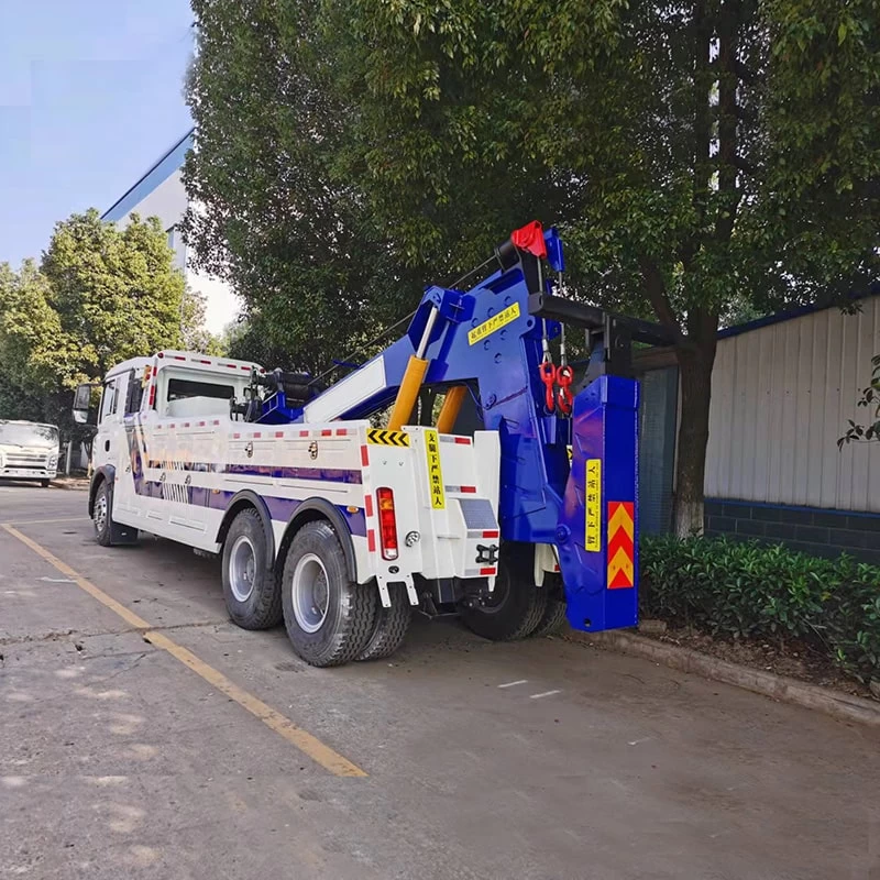 Howo Wrecker Towing Truck 20Ton 30Ton Hydraulic Truck Oblique Back Plot

