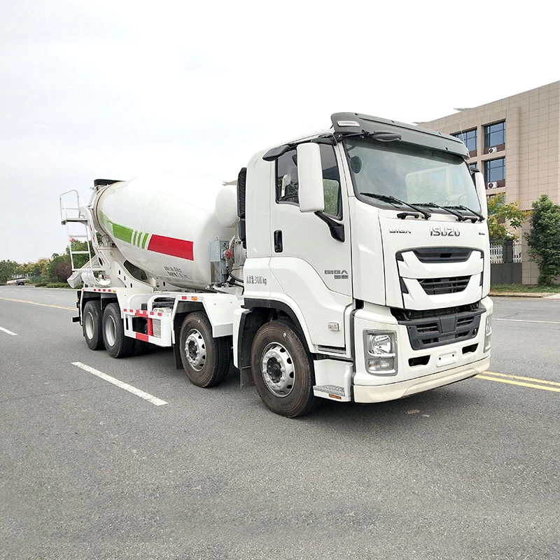 ISUZU 8*4 full power take-off concrete mixer truck Oblique Front View