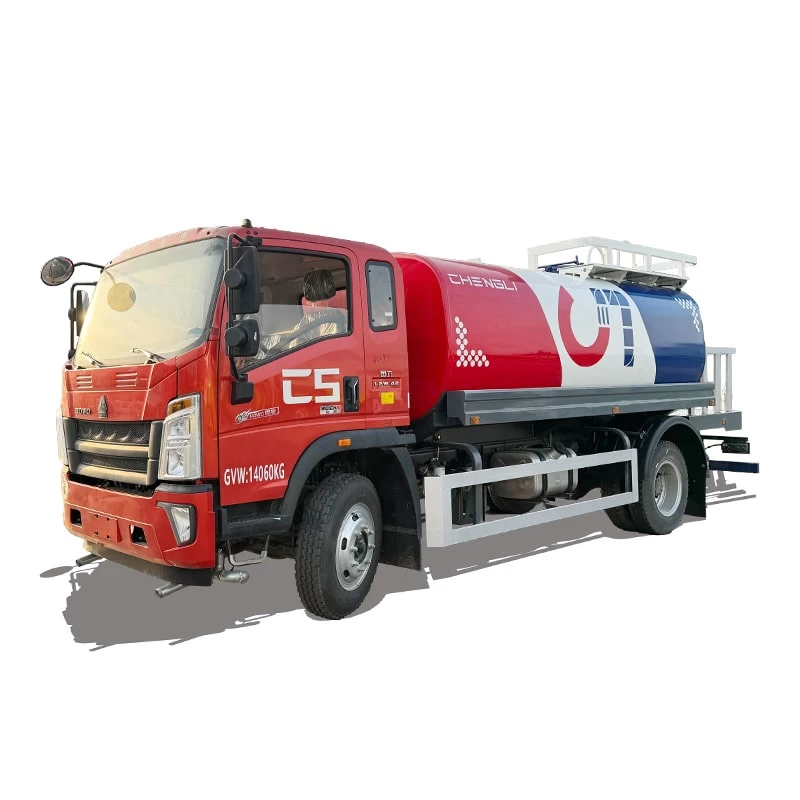 SINOTRUK HOWO 9000 liter 2400 gallon watering cart price Thumbnail
