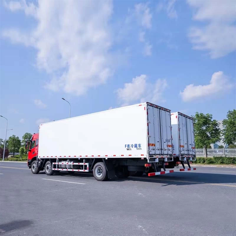 DongFeng 9.6m 6x4 Refrigerated Truck Oblique Back Plot
